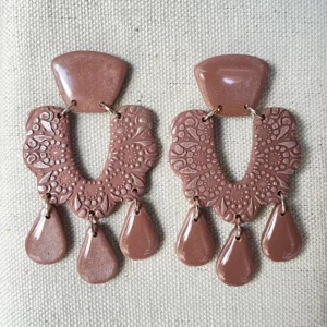 Carmen mauve bijoux